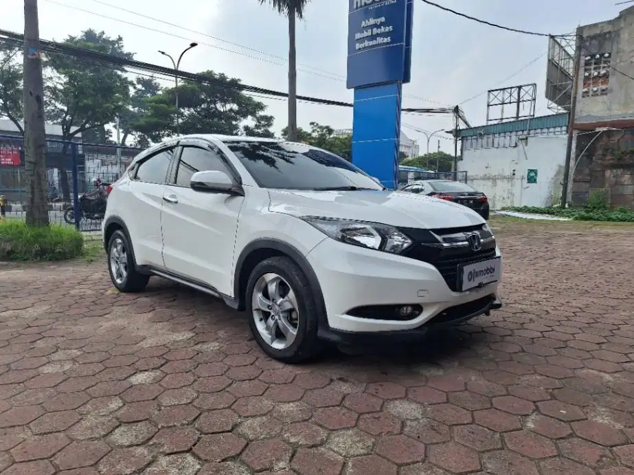 DP MURAH Honda HR-V 1.5 E Bensin-AT 2017 Putih CJUVB