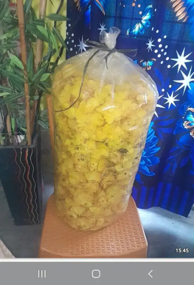 Kerupuk cabe kuning