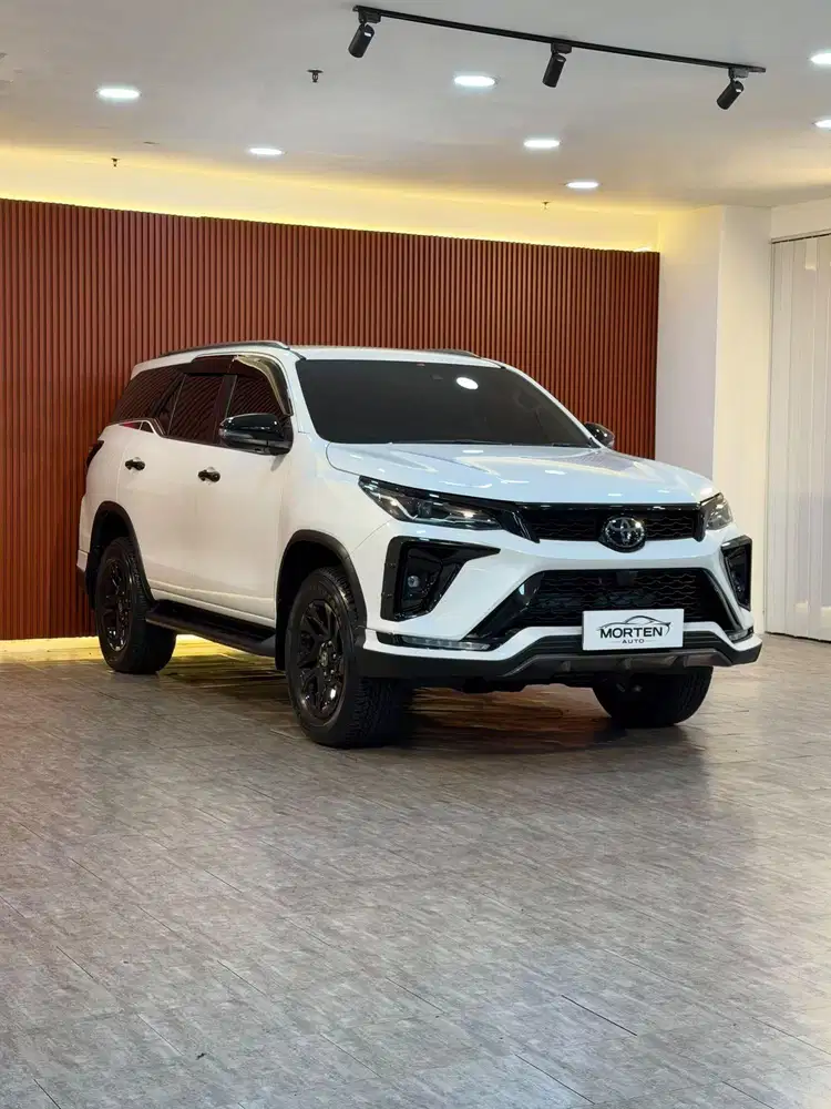 Toyota Fortuner Legender 2.8 GR Sport TSS 2025 Odo 8 Ribu Record Antik