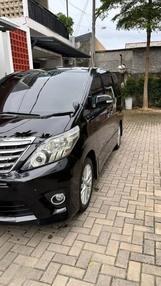 Toyota Alphard 2.4 G AT 2010 – TERAWAT, MULUS & SIAP PAKAI
