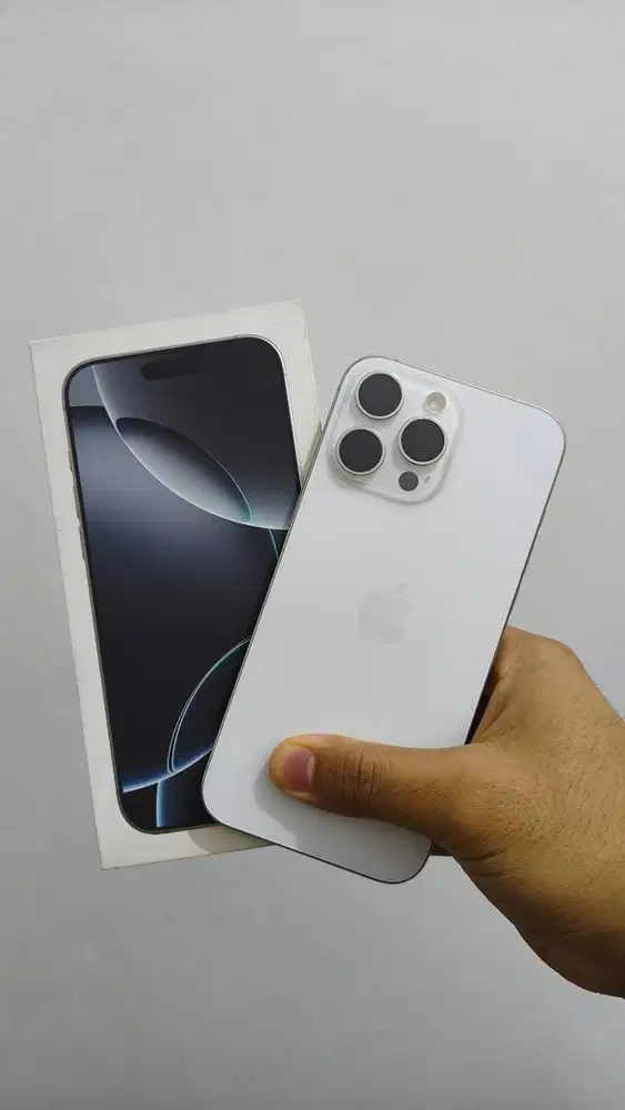 IPHONE 16 PRO MAX 256GB WHITE (SUPER MULUS & LENGKAP) MASIH ON GARANSI