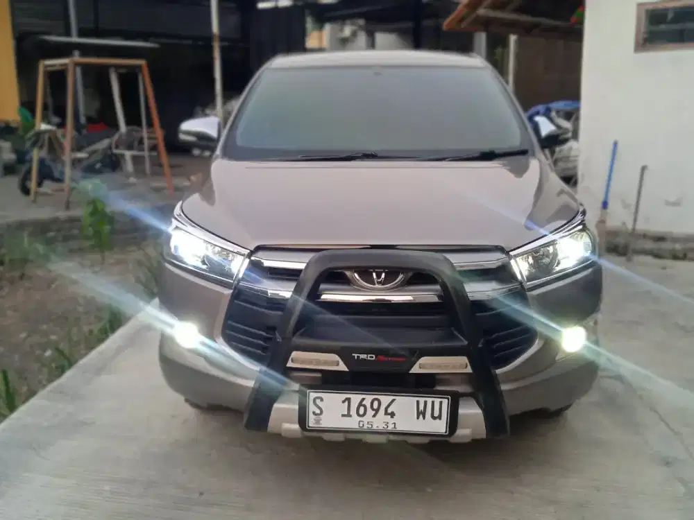 Innova V diesel 2016 MT sangat istimewa