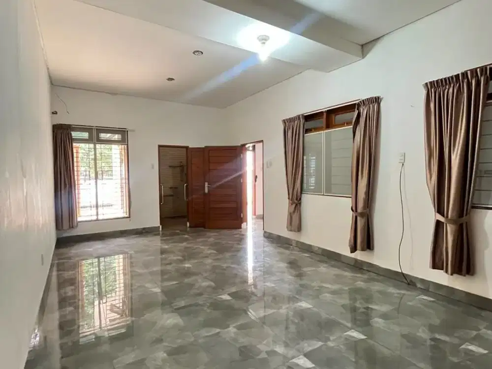 DISEWAKAN VILLA LUAS SIAP HUNI DI GATSU – LOKASI STRATEGIS