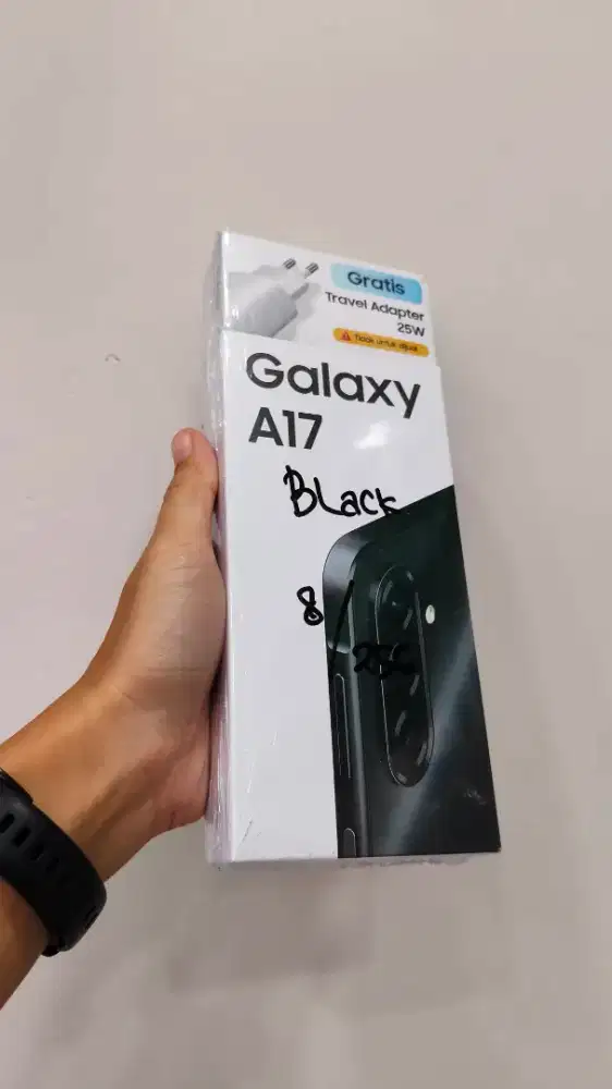 SAMSUNG A17 8/256 GARANSI RESMI BARUU