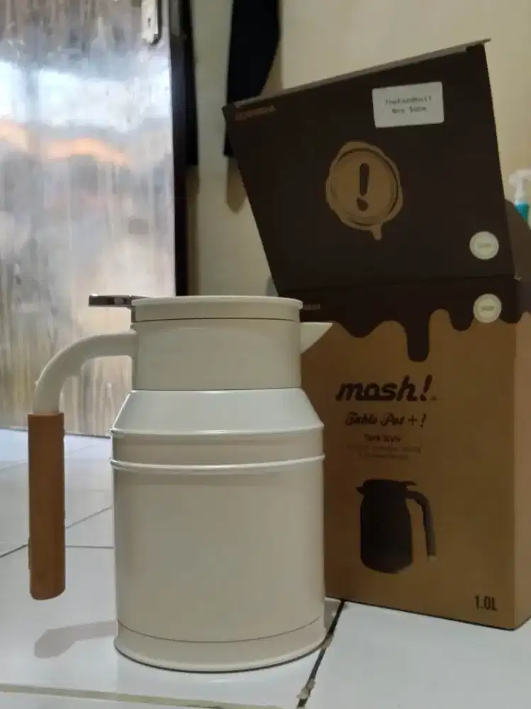 Mosh! Water Flask Teko 1 liter
