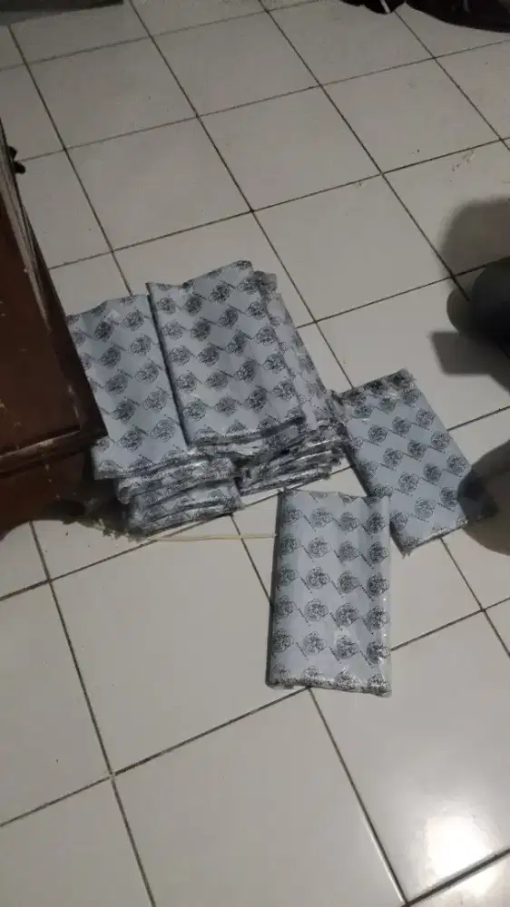Plastik polimer atau  plastik packing