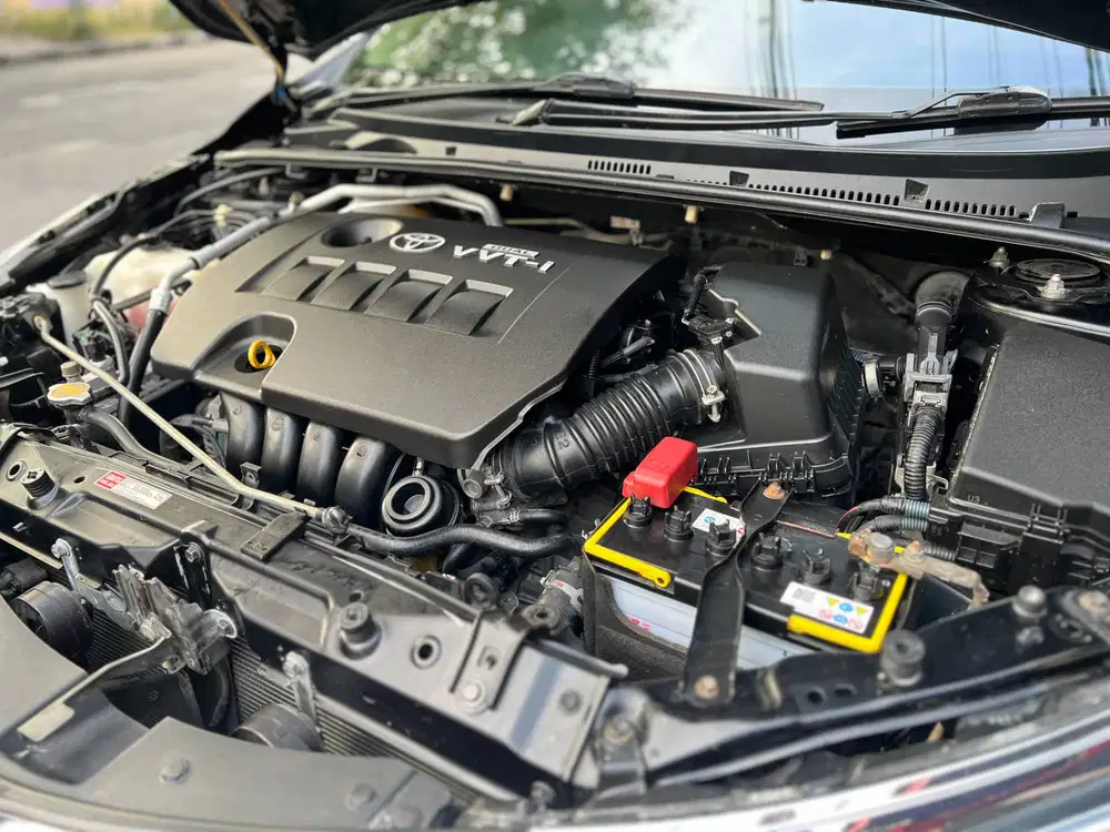 Toyota Corolla Altis V 1.8 AT Matic pmk 2018
