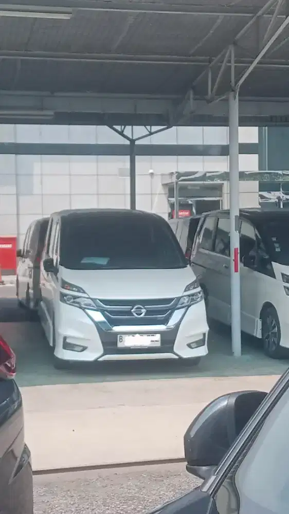 JUAL CEPAT NISSAN SERENA HWS C27 2024 PUTIH