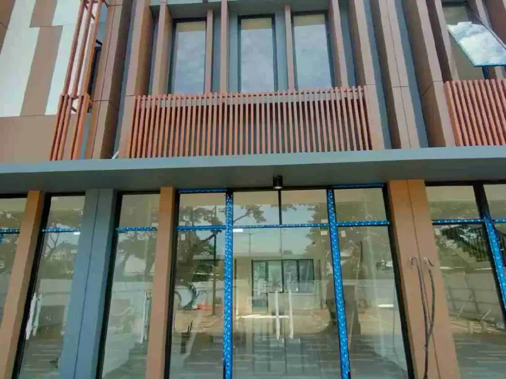 Dijual ruko 2 lantai Cendana peak sedang tersewa sampai 2028. Cocok buat investor