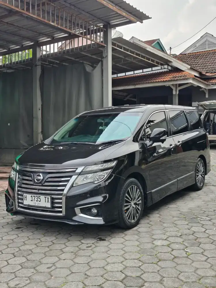 ELGRAND 2.5 HWS FACELIFT 2013