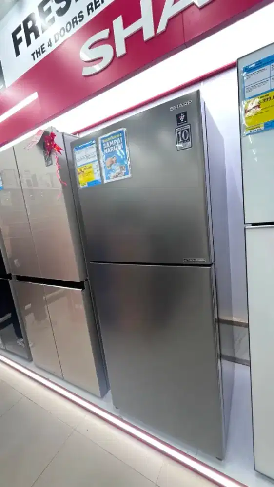 Kulkas Polytron 2 pintu