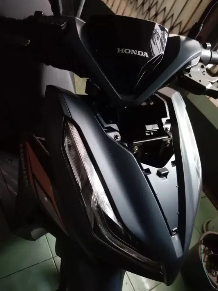 Vario 125 cc  th 2021/2022 ISS idling stop istimewa km rendah antik