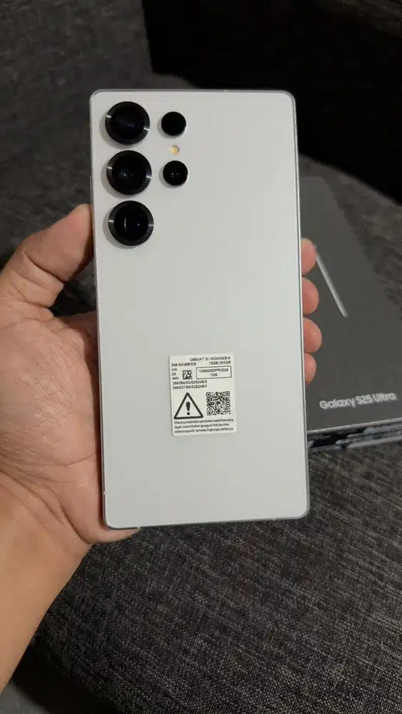 Samsung S25 Ultra 12/512