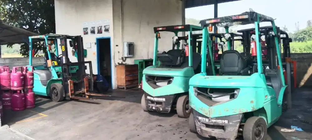 DIJUAL FORKLIFT MITSUBISHI 2.5 TON
