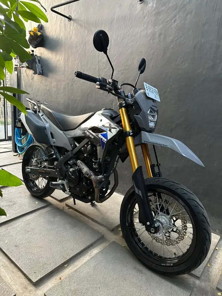 KLX 230 SM SE 2025 Low KM Gress