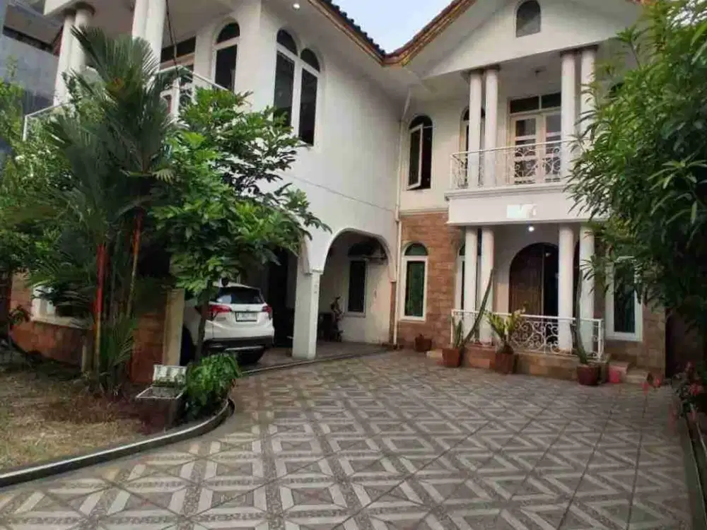 Di Jual Murah Rumah Mewah siap Huni di komplek Patra Puri Cibubur Jakarta Timur