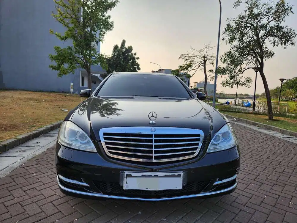Mercedes-Benz S350L 2010 Bensin