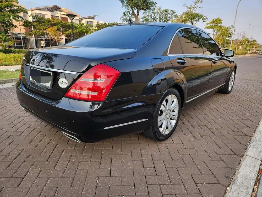 Mercedes-Benz S350L 2010 Bensin