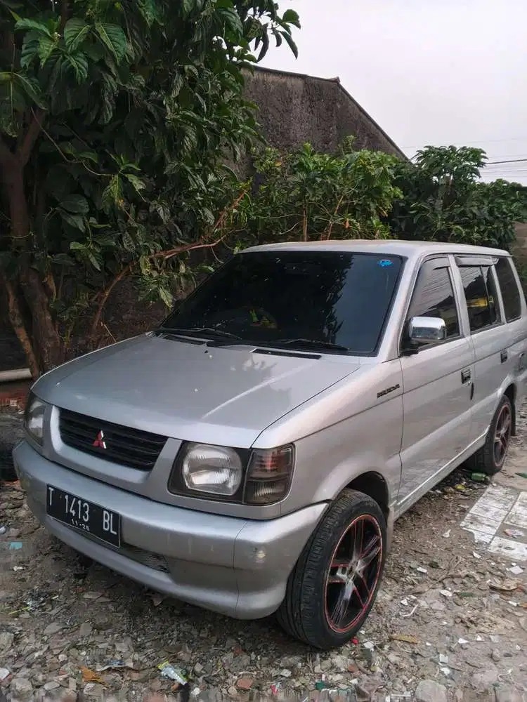 Mitsubishi Kuda 2003 Bensin