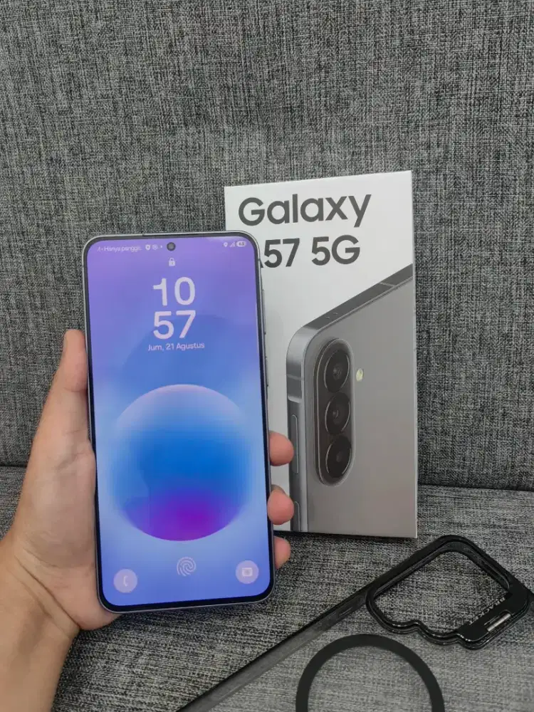 Samsung A57 8/128 Fulset ori 1 bulan pakai resmi sein