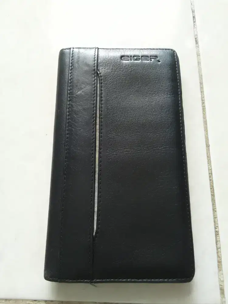 Dompet kulit eiger