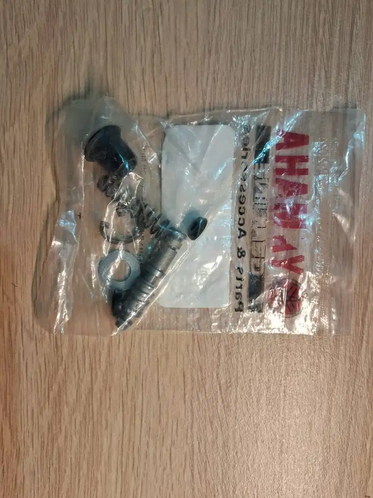 SEAL SIL MASTER REM KANAN DEPAN AEROX LEXI 2DP-F5807 00 ASLI YAMAHA