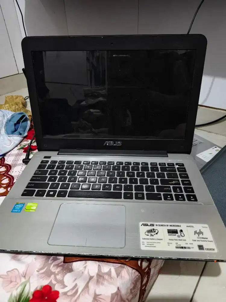 Laptop Gaming Asus A455L Nvidia 930M ssd 120gb hdd 500gb