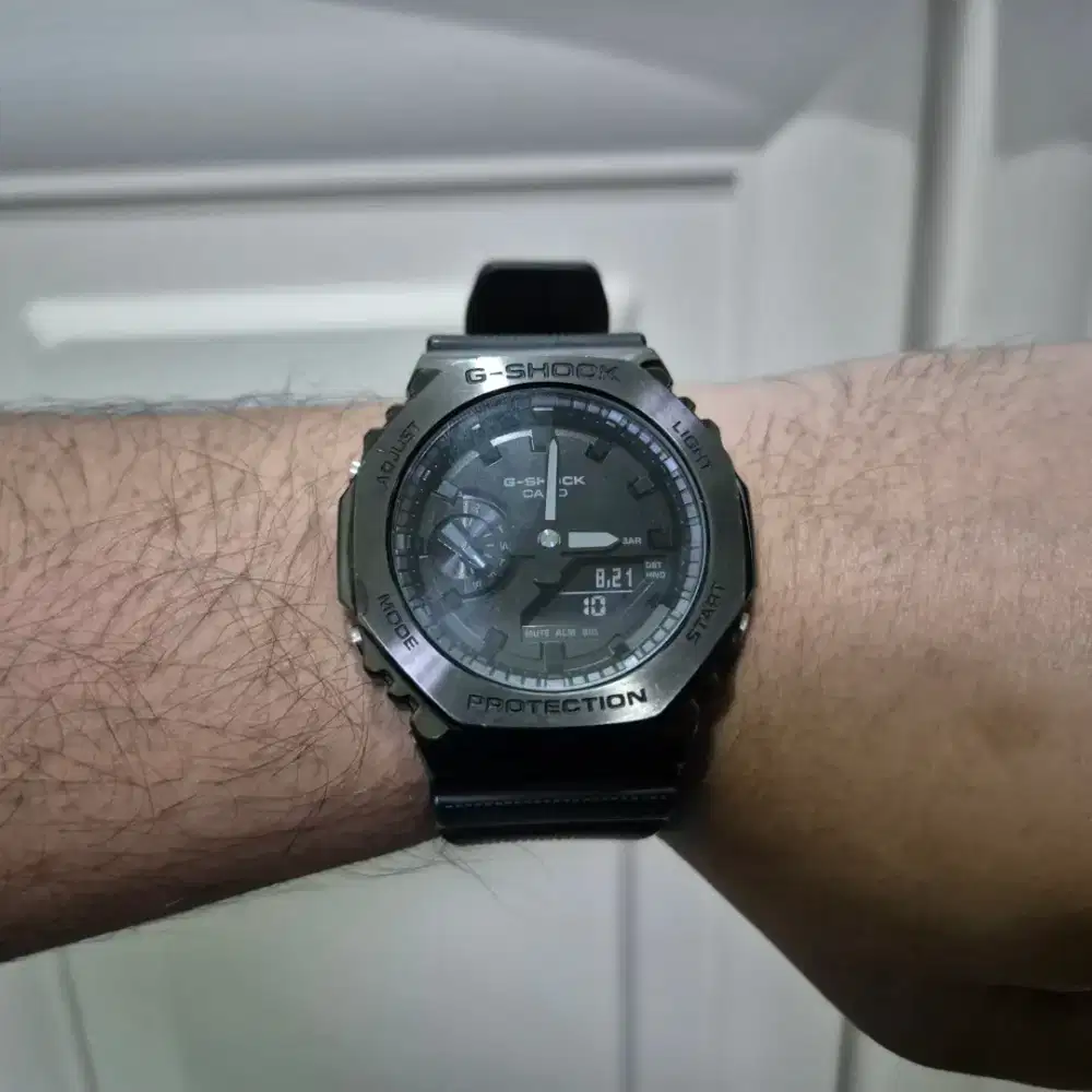 Casio G-Shock GM-2100BB-1ADR
