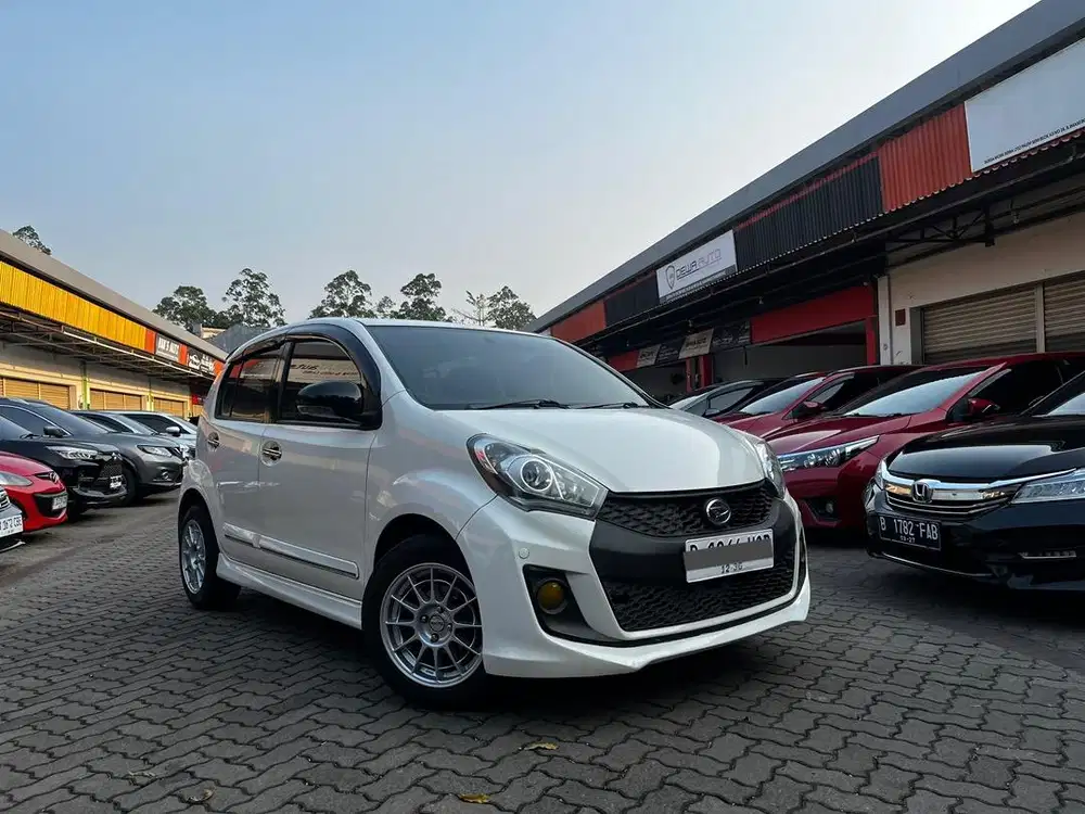 5JT SIRION RS M SPORT 2015 WHITE EDITION RARE !!