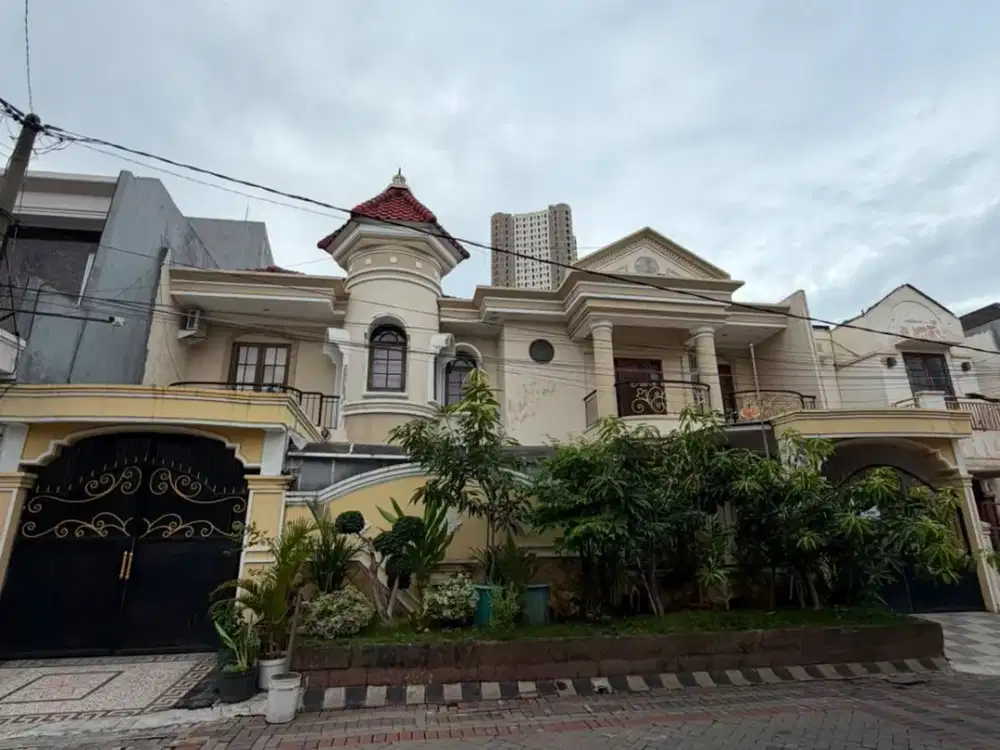 DIJUAL RUMAH MEWAH CIAMIK DI DHARMAHUSADA MAS AD 161