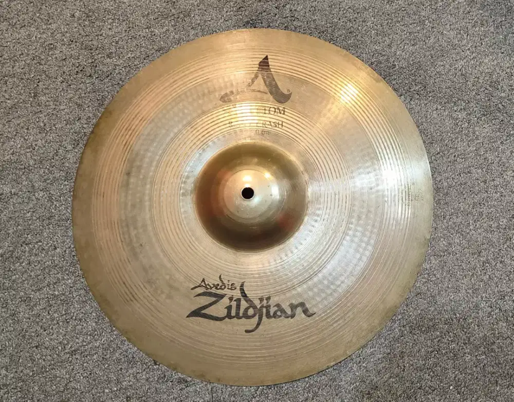 Cymbal crash 16 Zildjian A custom rezo 1080 grams