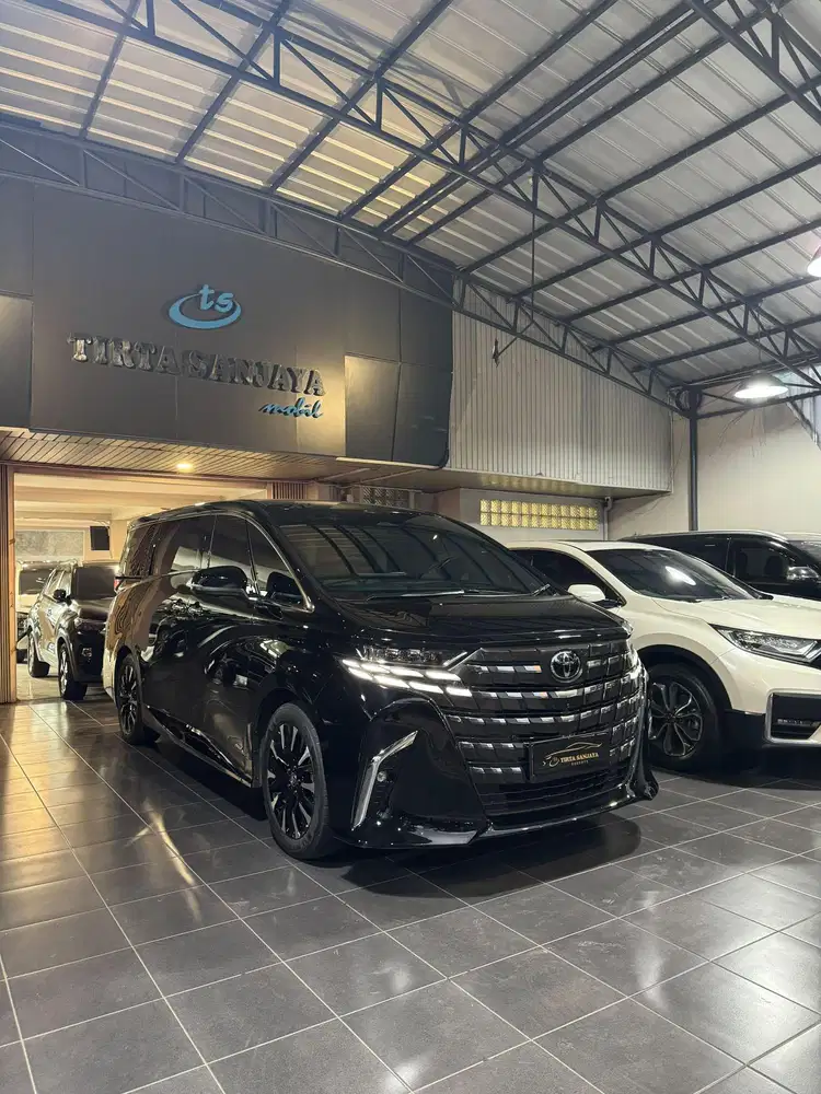 Toyota Alphard G Hybrid 2024 KM 18 rb HEV TSS | 2025 Non Modellista