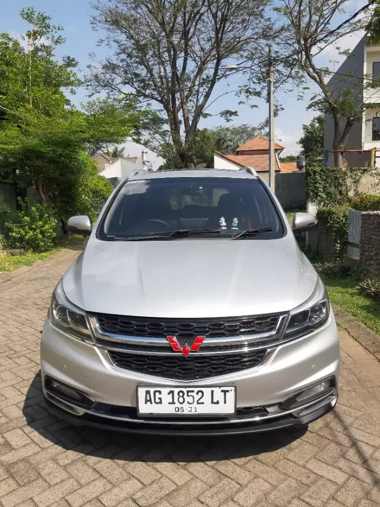 Wuling Cortez 1.5 Turbo Lux Sunroof Type tertinggi