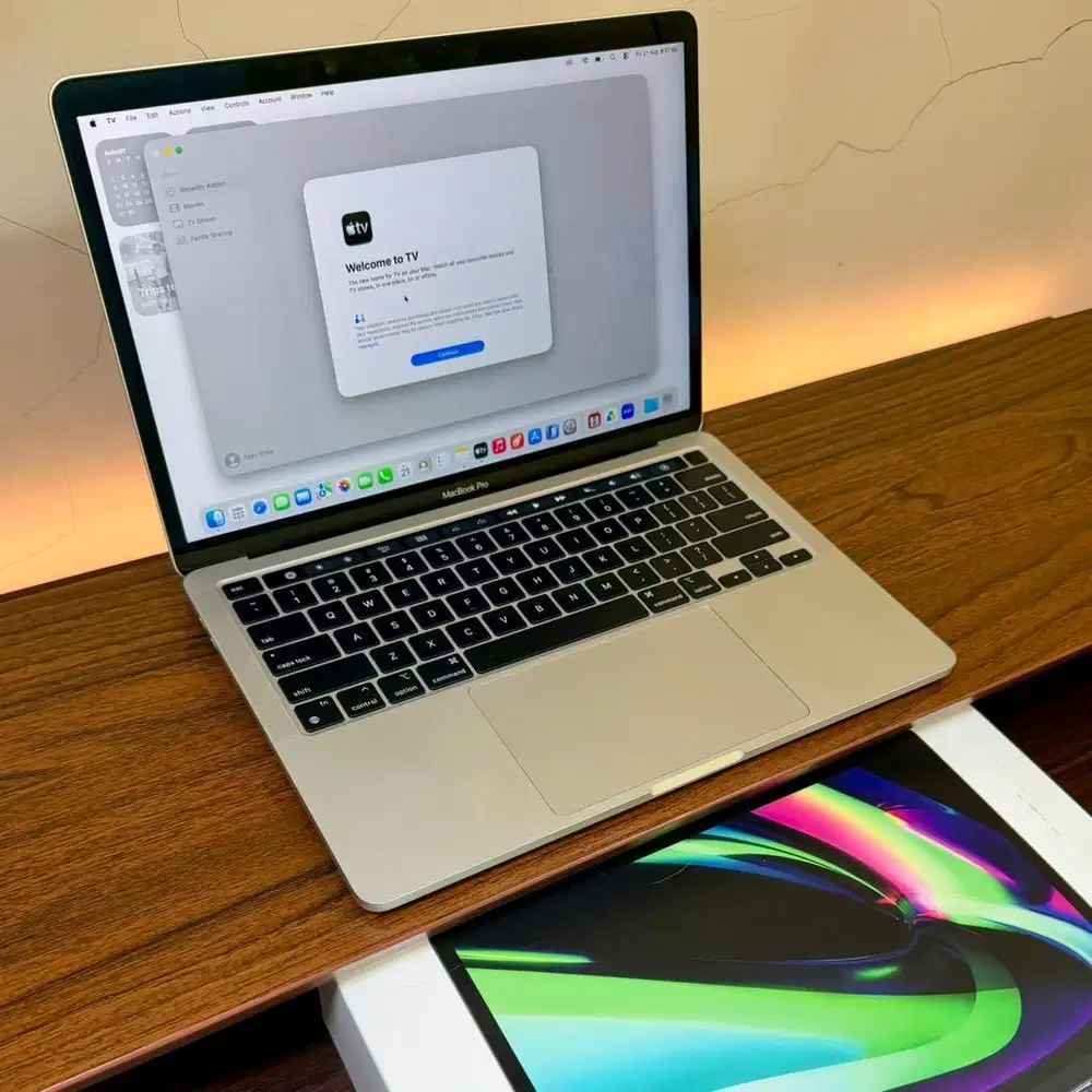 MacBook Pro 13 inch M2 512GB fullset original