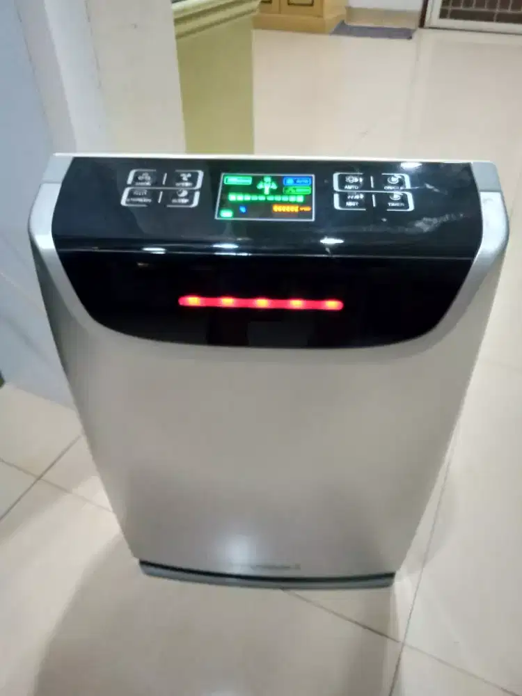 Waki multi fungsional ion air dehumidifier