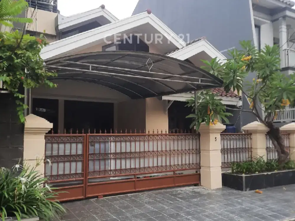 Rumah Siap Huni Bebas Banjir Strategis Di Pulomas R2414