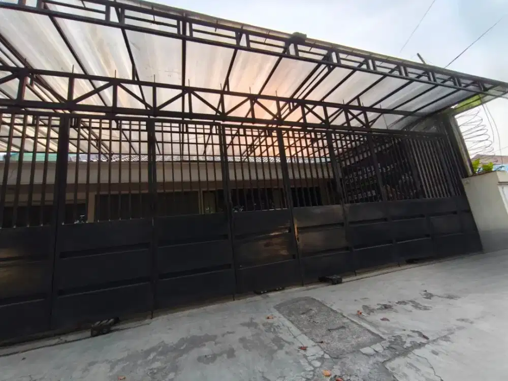 DIJUAL RUMAH USAHA DI RAYA RUNGKUT ASRI COCOK UNTUK SEMUA LINI BISNIS SAFE 232