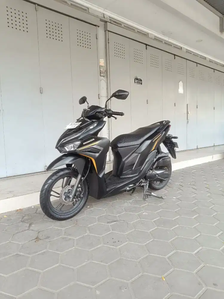 Honda Vario 125 CBS ISS keyles 2024 mulus