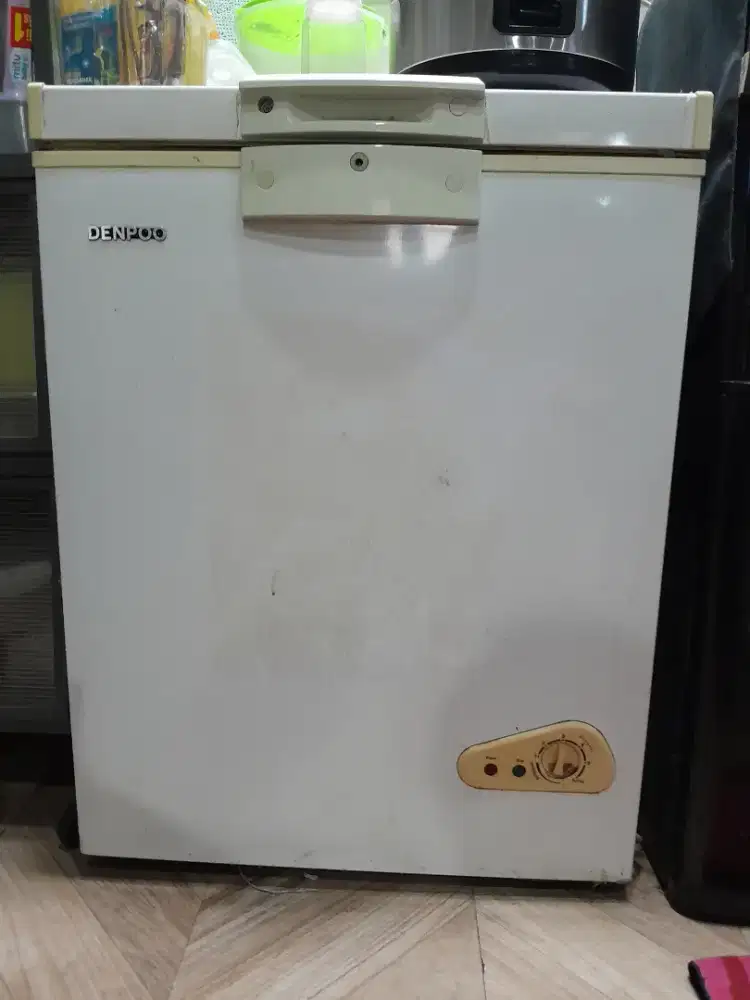 Jual freezer merk Denpoo