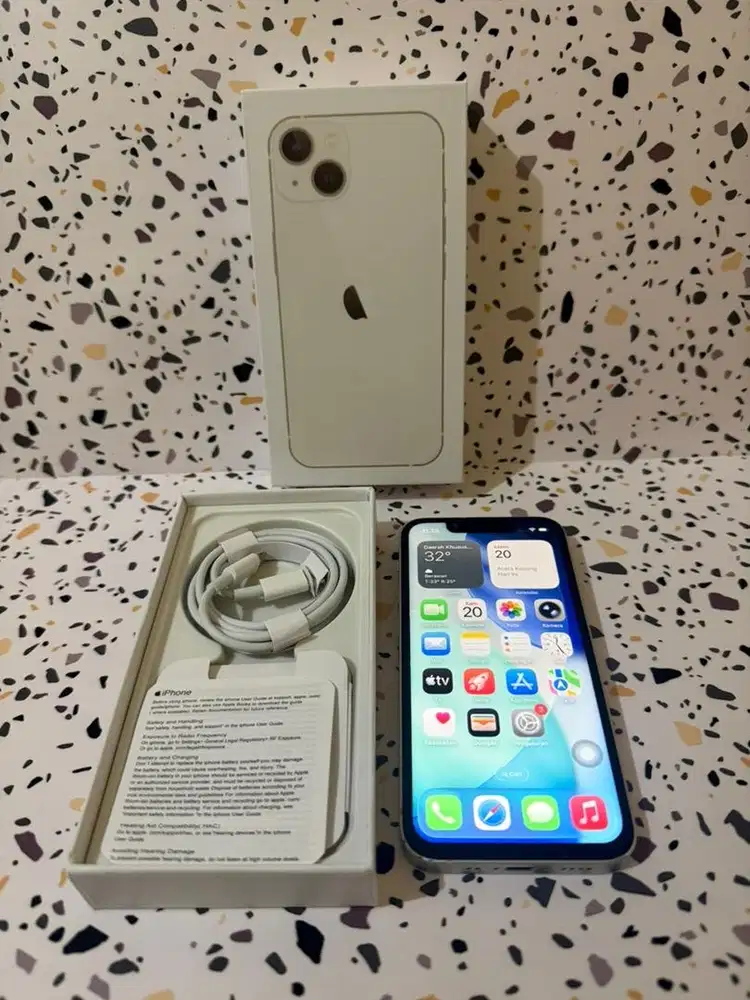 Iphone 13 mini 256 Putih Minus tipis Fullset