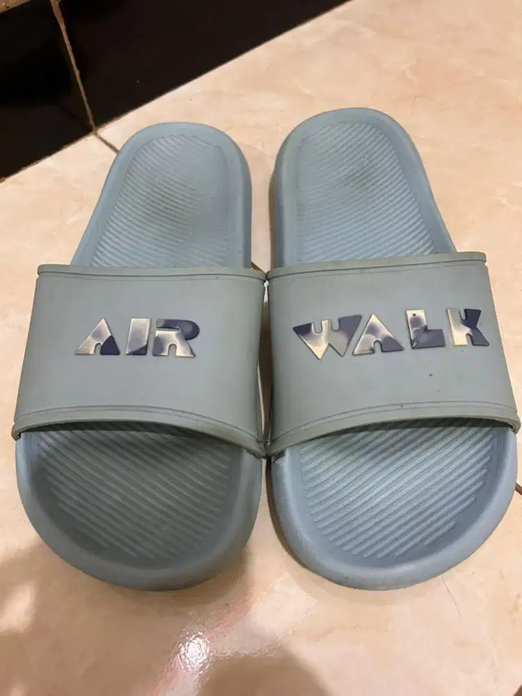 Sendal sandal airwalk size 38 murah blue biru