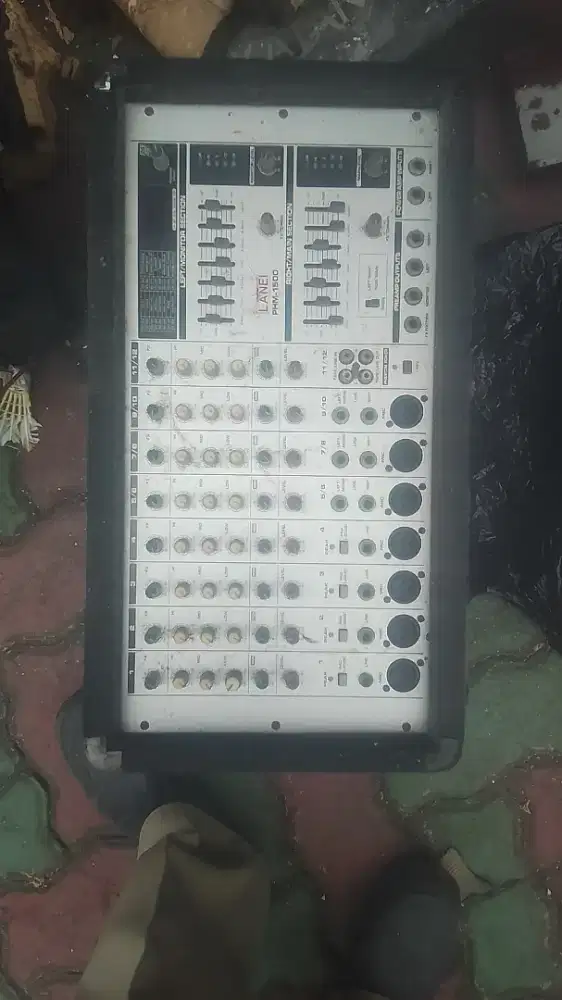 Power mixer audio