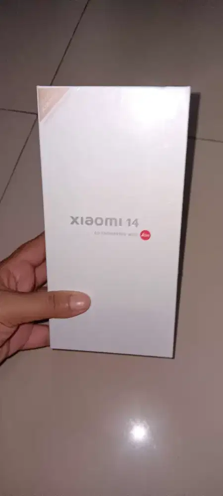 Xiaomi 14 ( 12/256 GB )