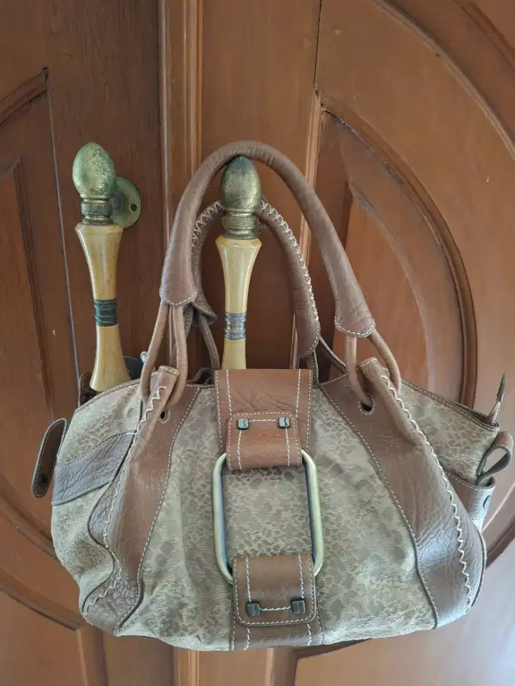Tas Tangan Wanita Cokelat Motif Snake Skin Preloved Unik Burberry ORI
