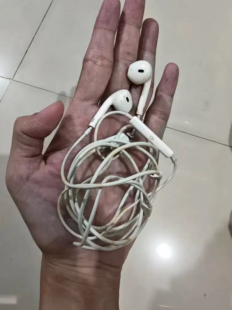 Headset iPhone ORI tipe C to Lightning