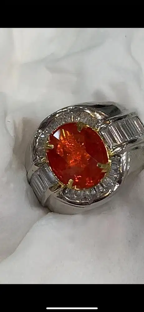 natural pinkish orange sapphire padparaca