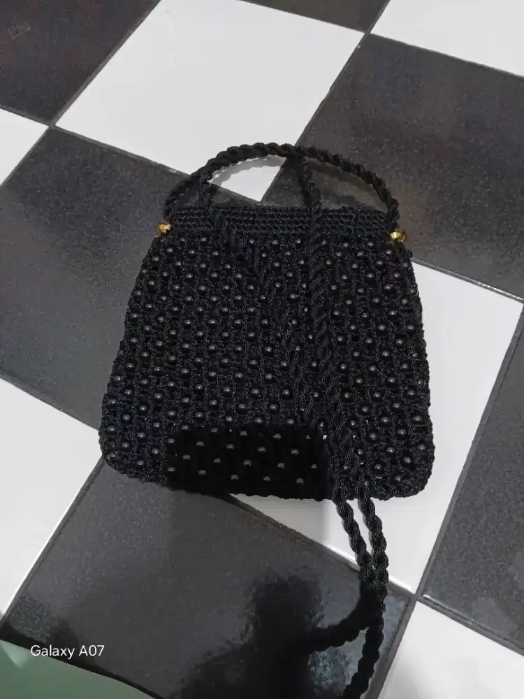 Tas bekas 25000