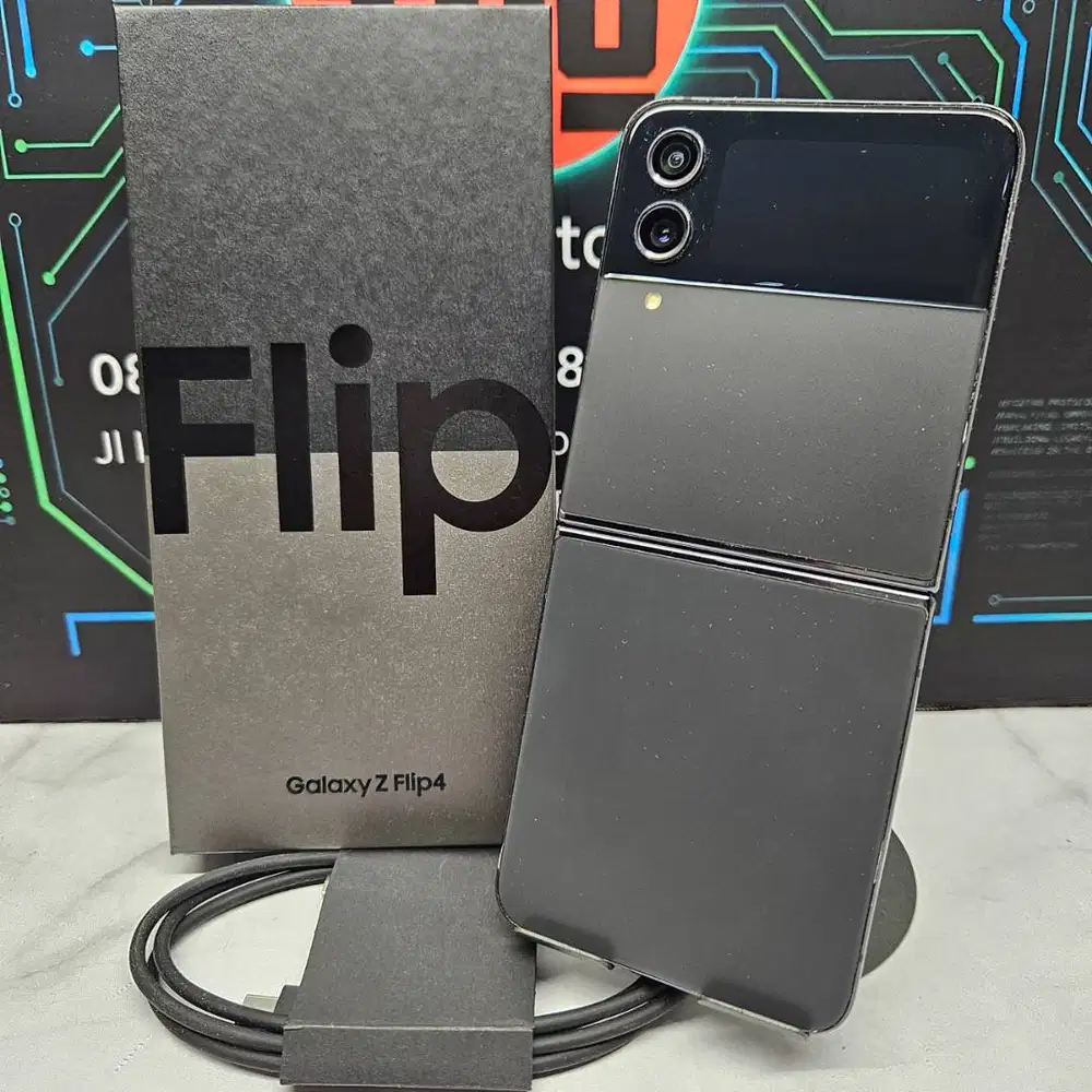 Samsung Galaxy Z Flip 4 8/256GB Black Resmi Fullset No Minus