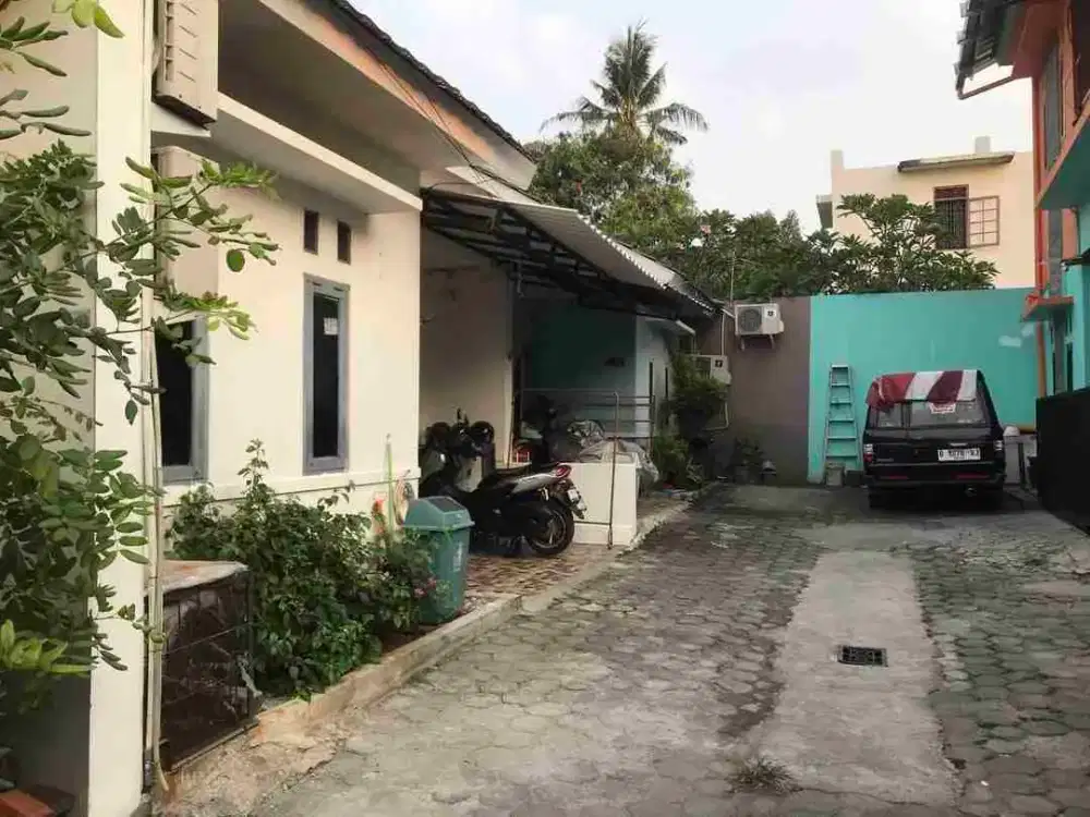Rumah Minimalis  Siap Huni Dalam Kavling Di Cilangkap