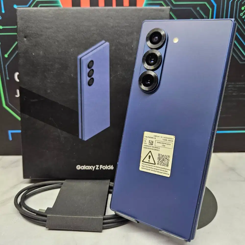 Samsung Galaxy Z Fold 6 12/256GB Navy Like New SEIN No Minus Fullset